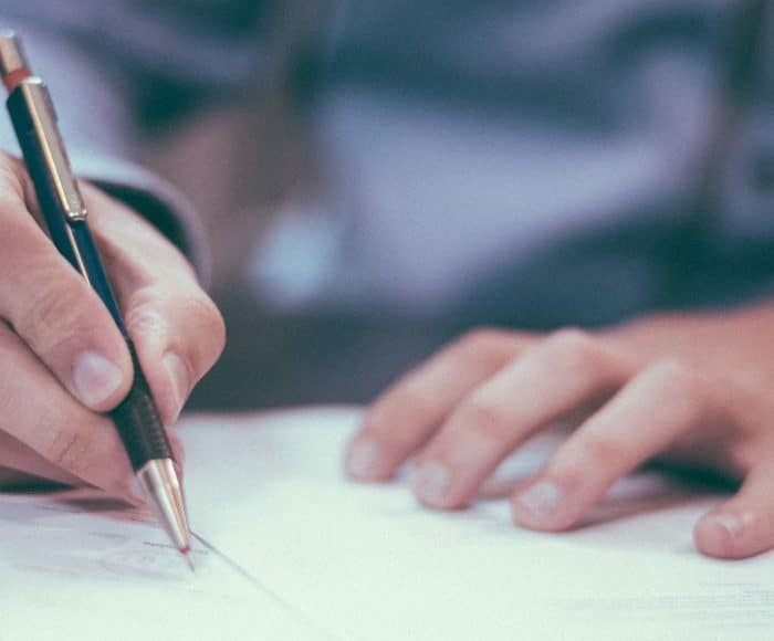 bağlantılı sözleşme; ek sözleşme yapma yasağı; kira sözleşmesine ek sözleşme;