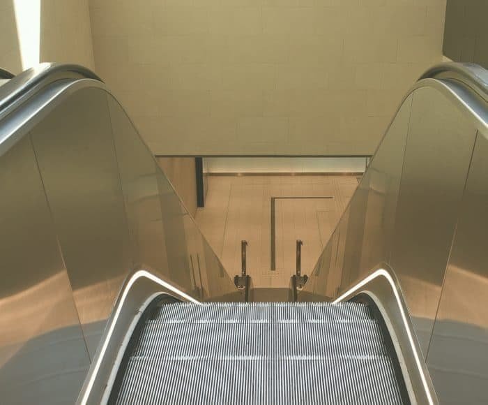 işyeri kira sözleşmesi bitmeden çıkmak; işyerini erken boşaltmak; erken tahliye sonuçları; erken tahliye sebebiyle zarar;