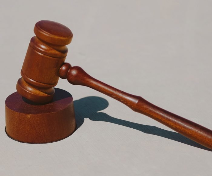 memura verilen disiplin cezası; ceza almak memuriyeti engeller mi; memurluktan çıkarma cezası; devlet memuru disiplin; uyarı cezasına itiraz;