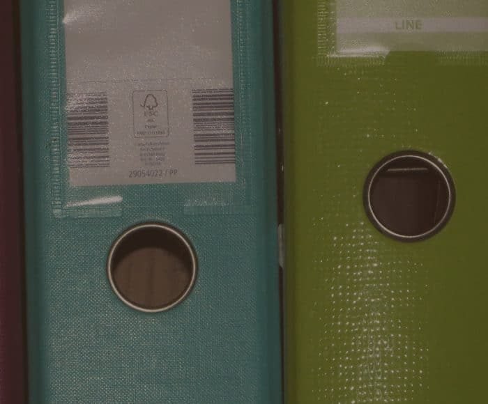 kesinleşmeden icraya konulamayacak mahkeme kararları; taşınmaz mal; hizmet tespiti davası; menfi tespit davası; gemilere ilişkin mahkeme kararları;