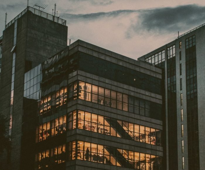 bağlı kredi; bankanın sorumluluğu; konut alımı; mal veya hizmet sözleşmesi;