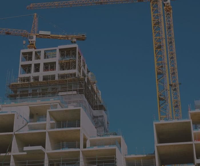 kentsel dönüşüm yapılan bina inşaatı