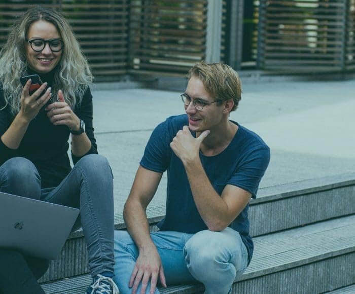 öğrenci ikamet izni; öğrenci ikamet izni nasıl alınır; öğrenci ikamet izni şartları; öğrenci oturma izninin iptali; öğrenci ikamet iznini uzatma; öğrencilerin çalışma hakkı; kampüs; üniversite; öğrenciler;