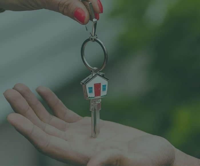 tapu iptal ve tescil davası; tapuyu devretme yükümlülüğü; tapuyu devretmeyen müteahhit; yolsuz tescil; tapu devri; anahtar; teslim etme;