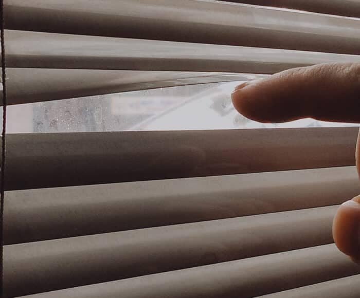 özel hayatın gizliliğini ihlal suçu; ünlülerin özel hayatı; fotoğrafların ifşası ile özel hayatın gizliliğini ihlal; özel hayatın gizliliğini ihlal suçunda hapis cezası;