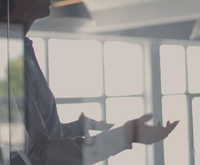 anonim şirket yönetim kurulu; şirket temsil yetkisinin devri; yönetim kurulu üyelerinin sorumluluğu; şirket yönetim kurulu üyelerinin hakları