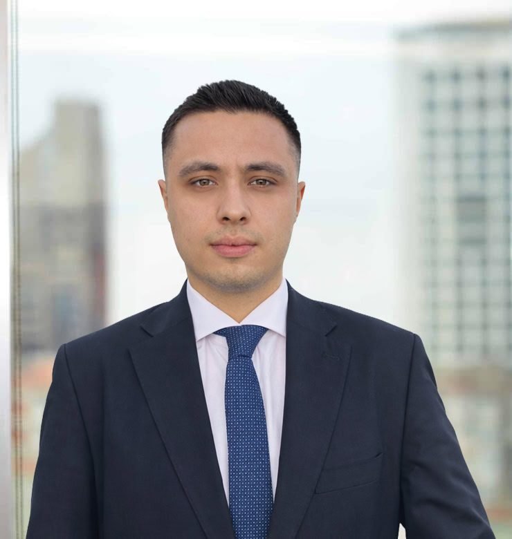 Avukat Emre Yenidünya