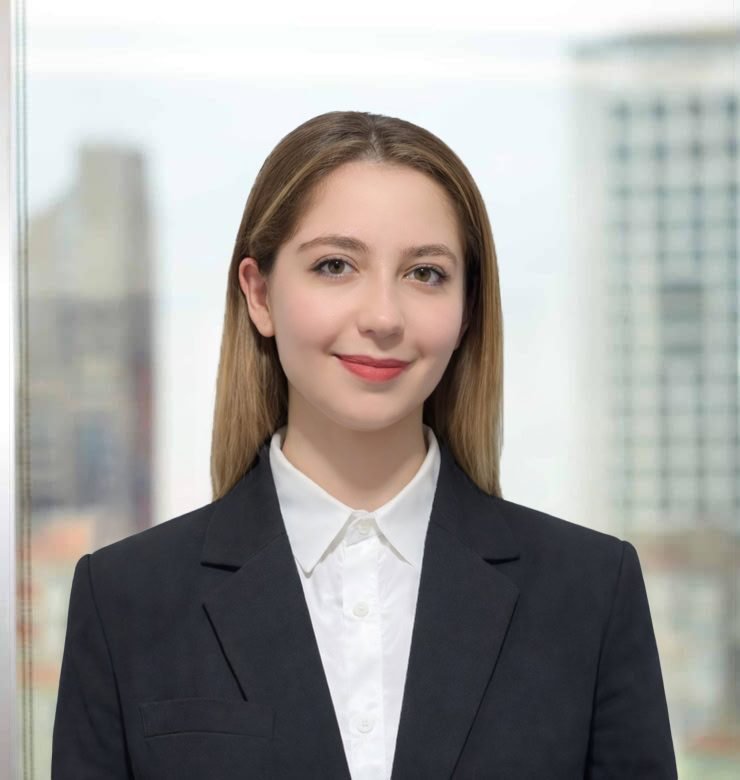 Avukat İrem Özdemir